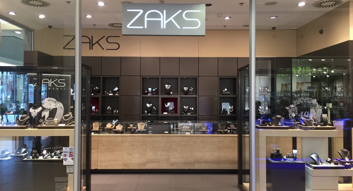 Zaks UŠĆE Shopping Center