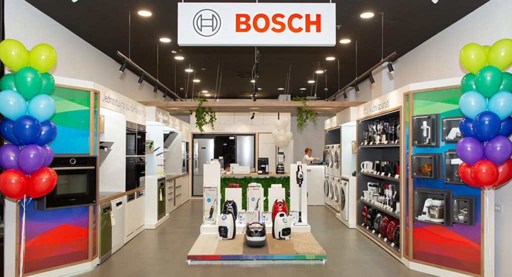 BOSCH CONCEPT STORE UŠĆE Shopping Center